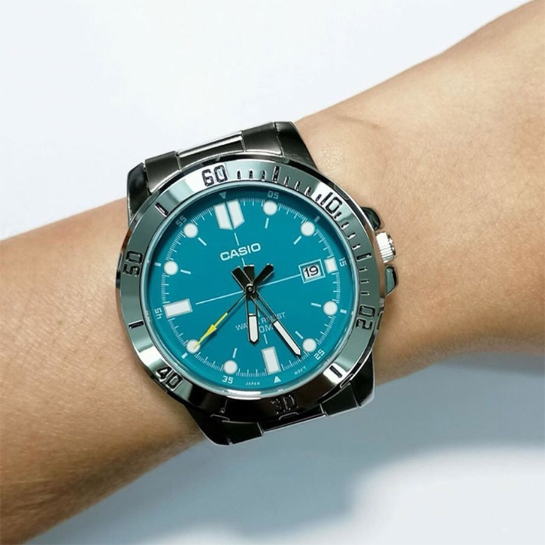 Reloj Casio MTP-VD01D-3E2 En Acero Para Hombre