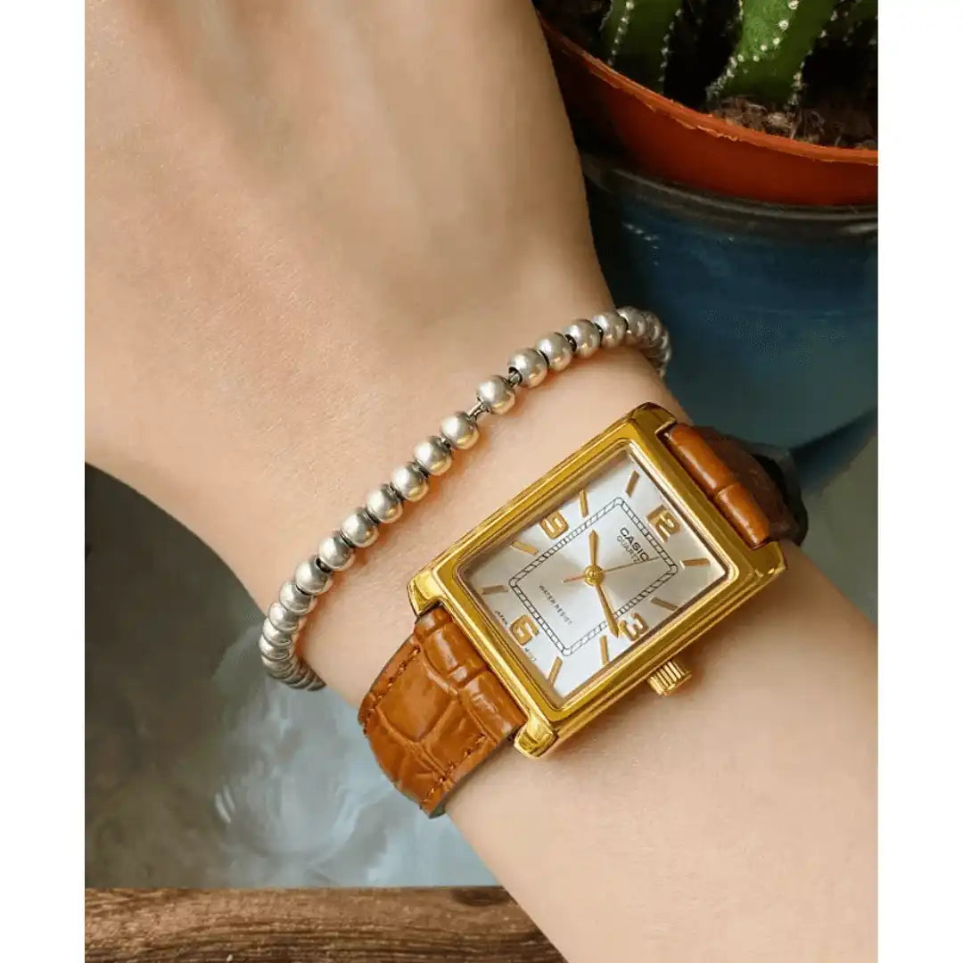 Reloj Casio LTP-1234GLL-7A En Cuero Para Dama