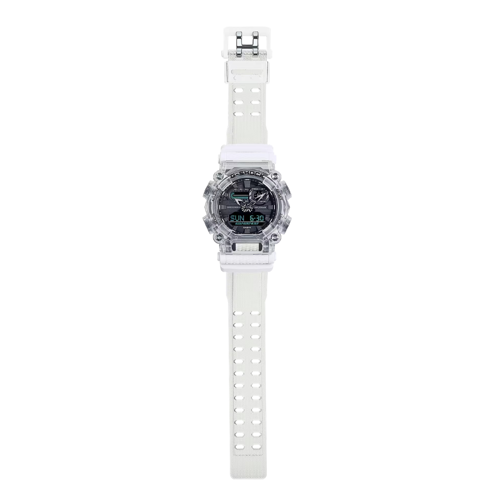 Reloj Casio G-SHOCK Para Hombre Deportivo GA-900SKL-7ADR Blanco Transparente Doble Hora