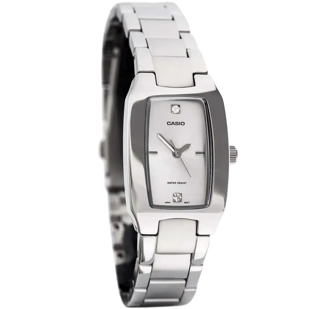 Reloj Casio LTP-1165A-7C2 En Acero Para Mujer