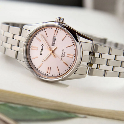 Reloj Casio LTP-1335D-4A En Acero Para Mujer