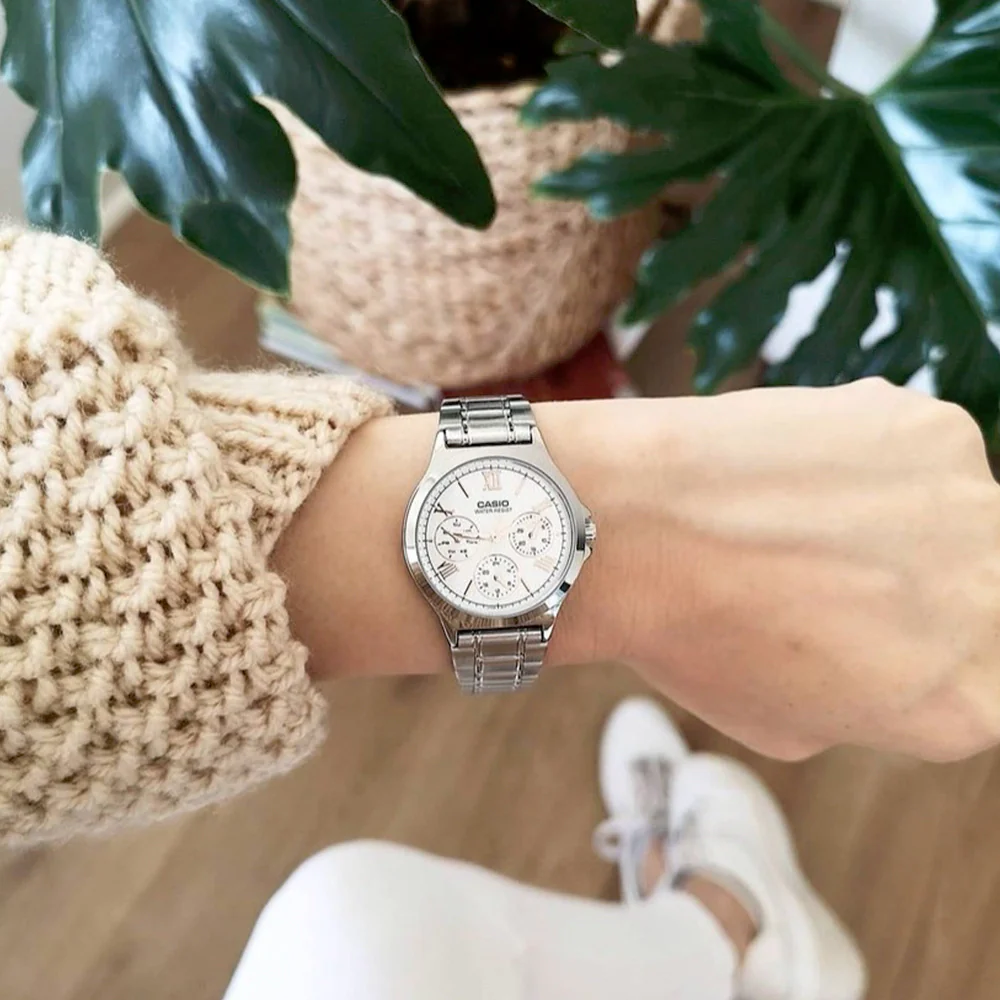 Reloj Casio LTP-V300D-7A2 En Acero Para Mujer