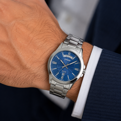 Reloj Casio MTP-1381D-2A En Acero Para Hombre Elegante