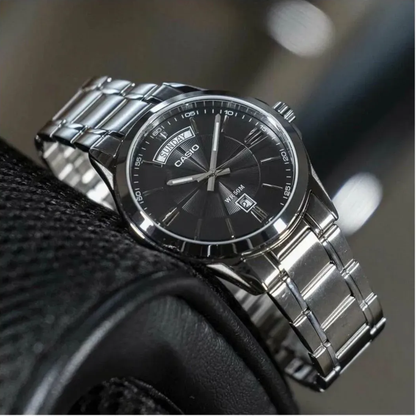 Reloj Casio MTP-1381D-8A En Acero Para Hombre Elegante